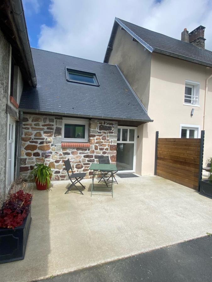 Gite Avec Chambre Mezzanine Pour 2 Pers Bréhal Eksteriør billede